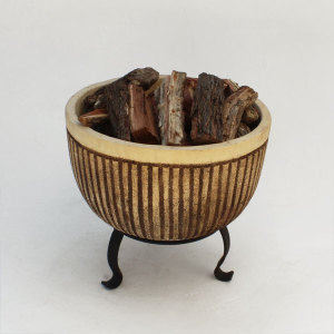 Wood Bowl 600 Stripe on stand